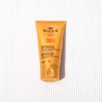 Prírodný opaľovací krém na tvár NUXE Sun Delicious Cream SPF30