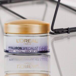 Medzi aktívne látky denného krému L'Oréal Paris Hyaluron Specialist SPF20 patrí kyselina hyalurónová s molekulou dvoch veľkostí